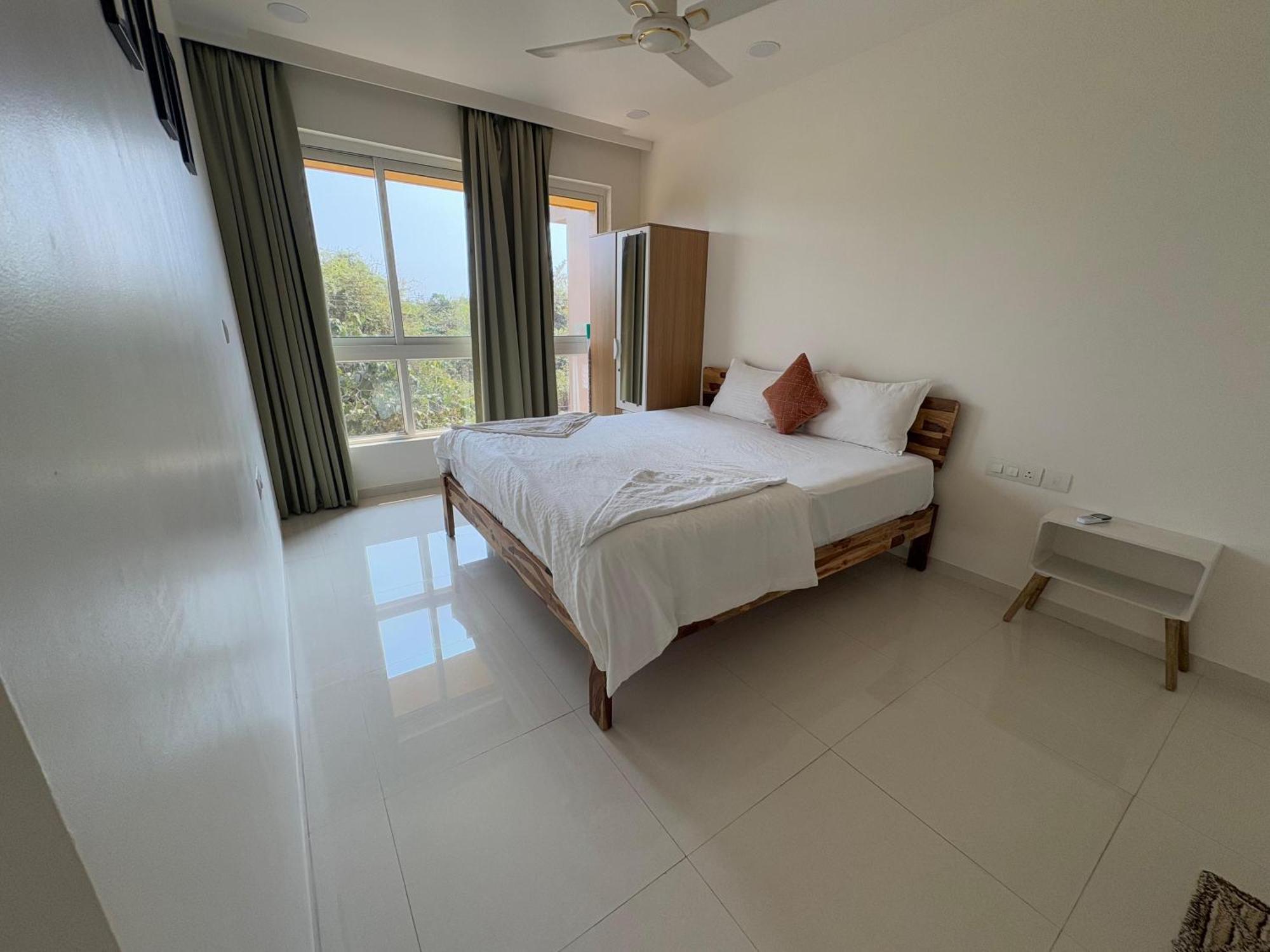 Good Stay 2Bhk Pool Apartment 10 Mins From Dabolim Airport Goa 102 Consua Luaran gambar